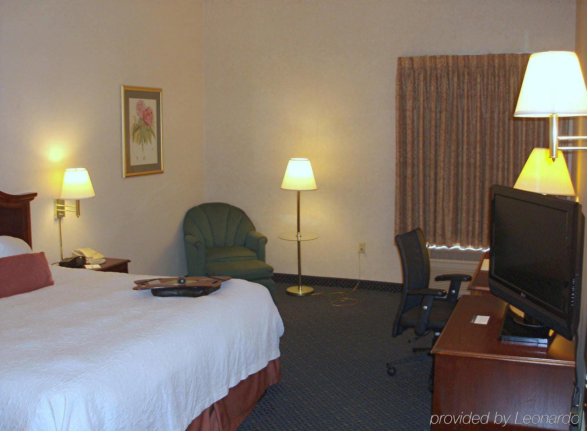 Hampton Ky 3* Richmond