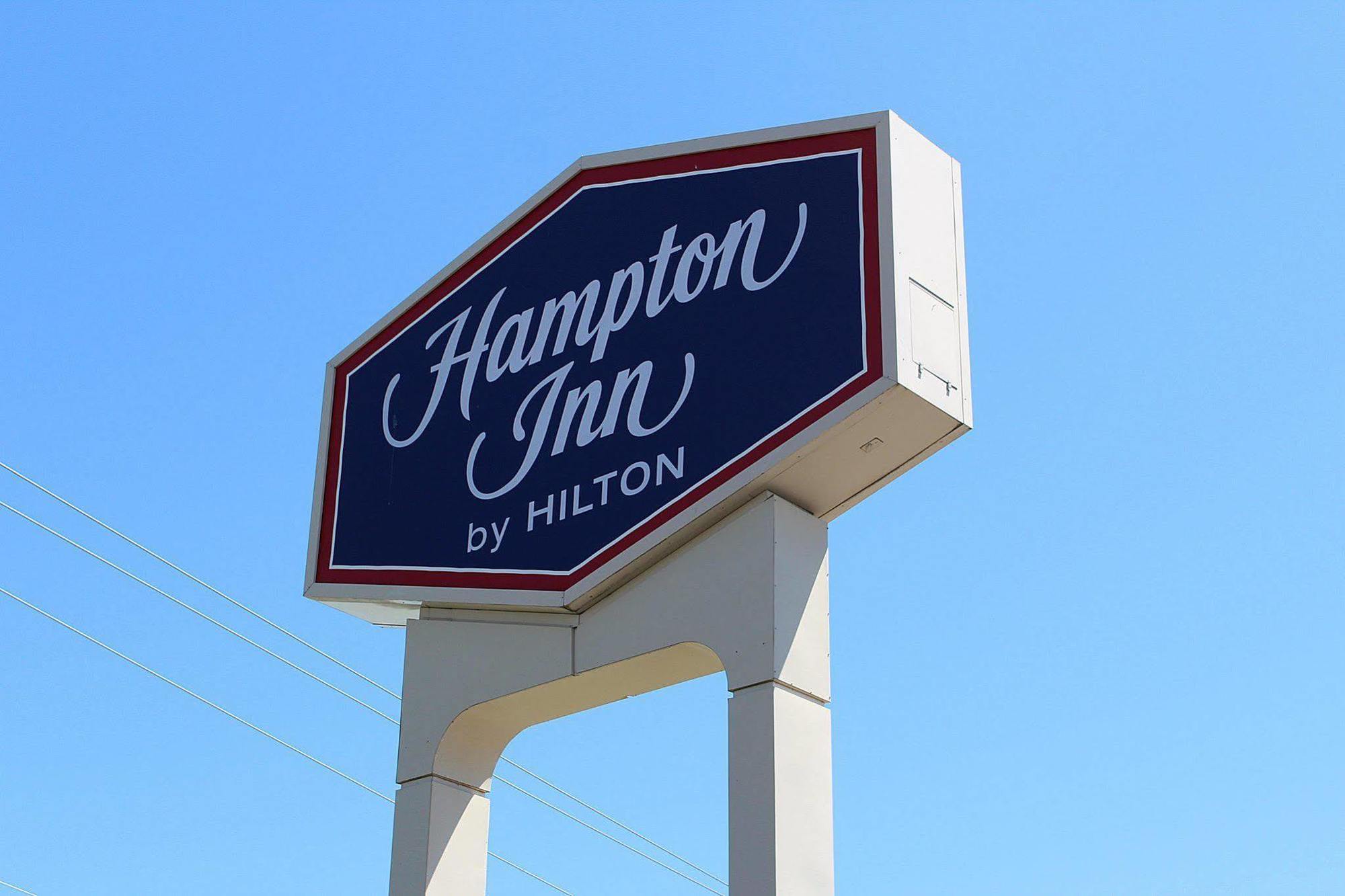 Hotel Hampton Ky 3*